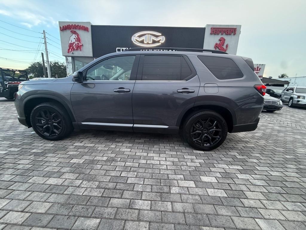 Honda Pilot Touring+ AWD 2025