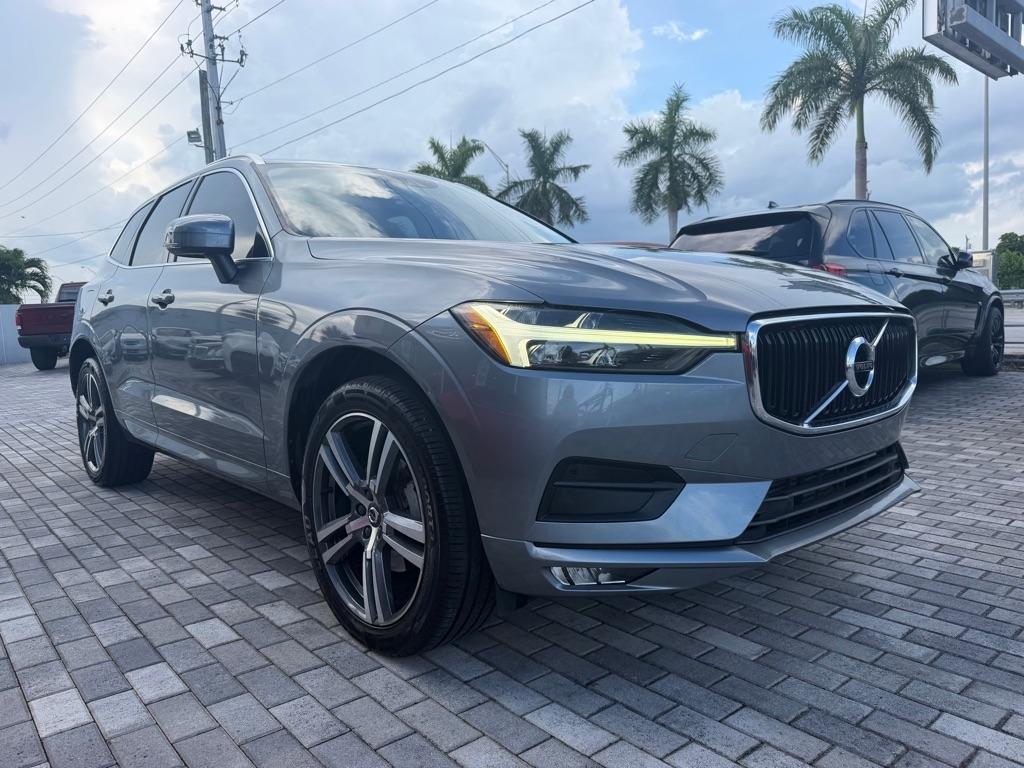 Volvo XC60 T5 FWD Momentum 2021