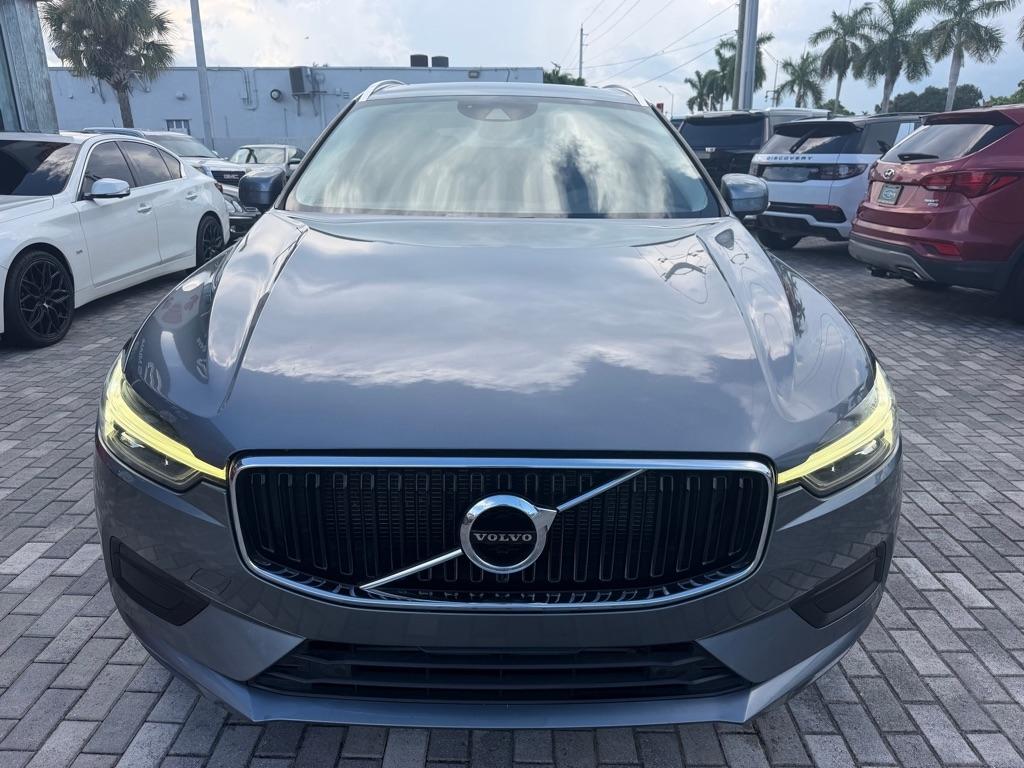 Volvo XC60 T5 FWD Momentum 2021
