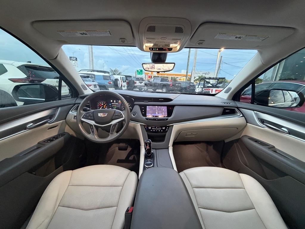 Cadillac XT5 FWD 4dr Premium Luxury 2021