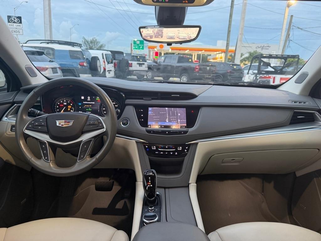 Cadillac XT5 FWD 4dr Premium Luxury 2021