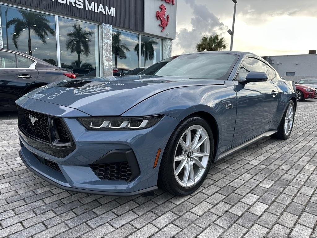 Ford Mustang GT Premium 2024
