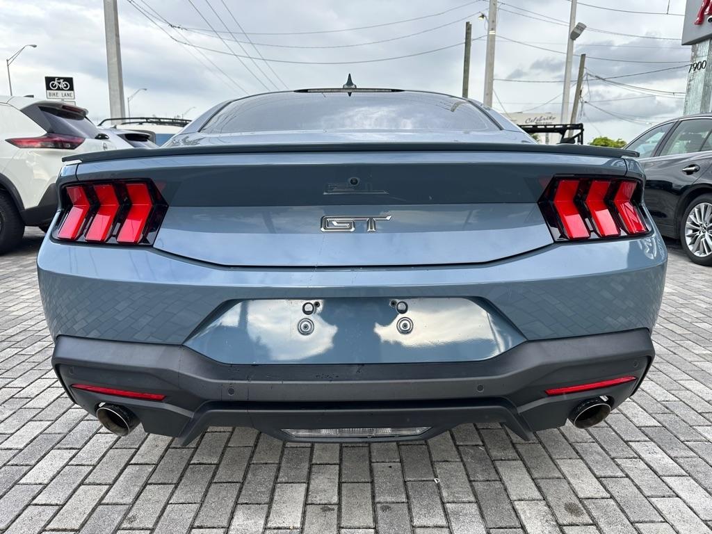 Ford Mustang GT Premium 2024