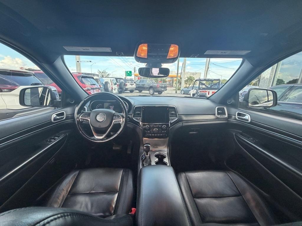 Jeep Grand Cherokee photo 19