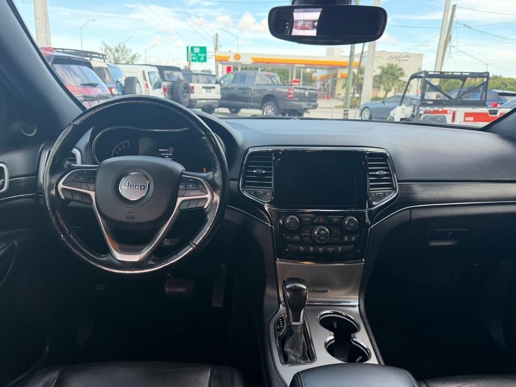 Jeep Grand Cherokee photo 20