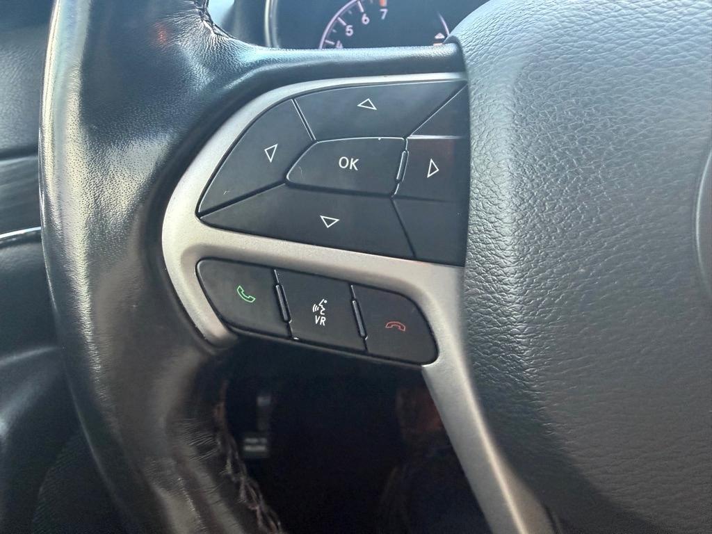 Jeep Grand Cherokee photo 21