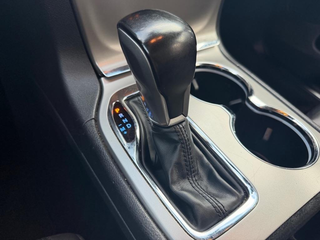 Jeep Grand Cherokee photo 26