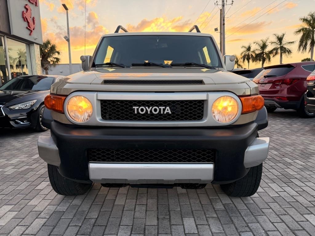 Toyota FJ Cruiser 4WD 4dr Auto (Natl) 2014