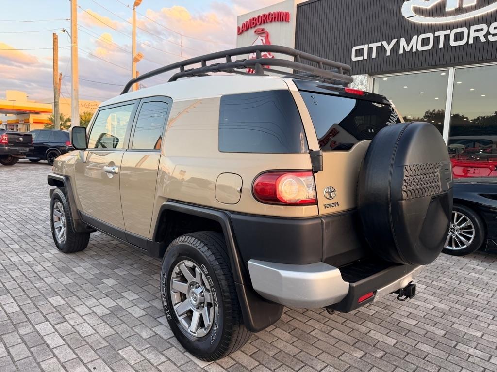 Toyota FJ Cruiser 4WD 4dr Auto (Natl) 2014