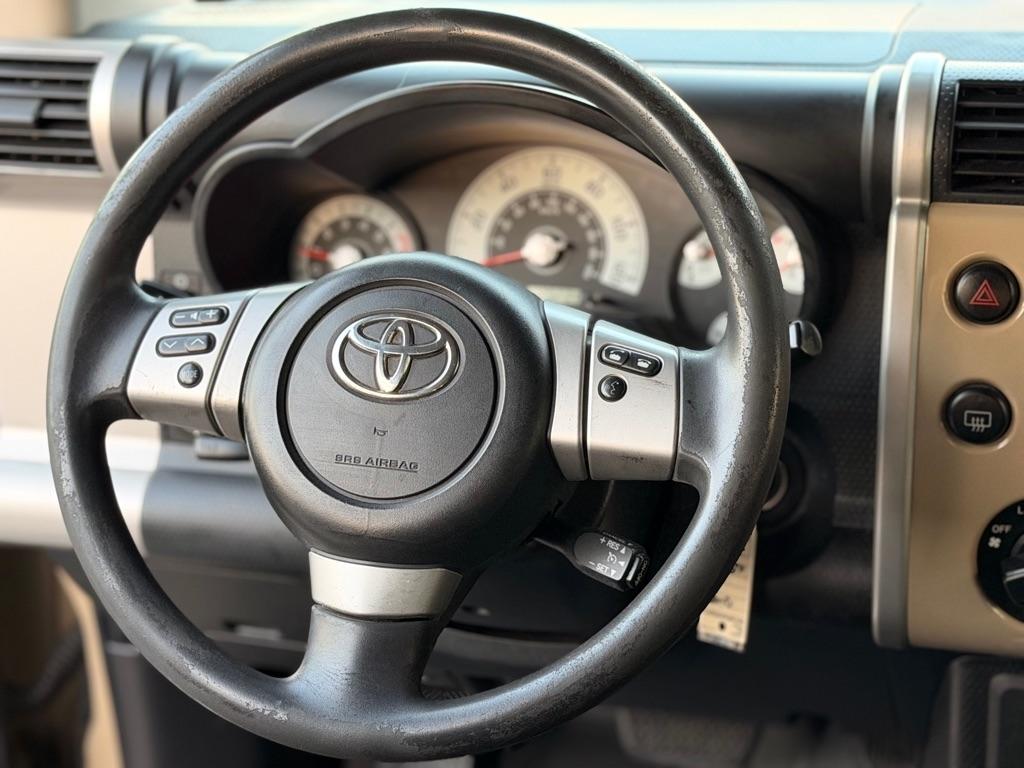 Toyota FJ Cruiser 4WD 4dr Auto (Natl) 2014