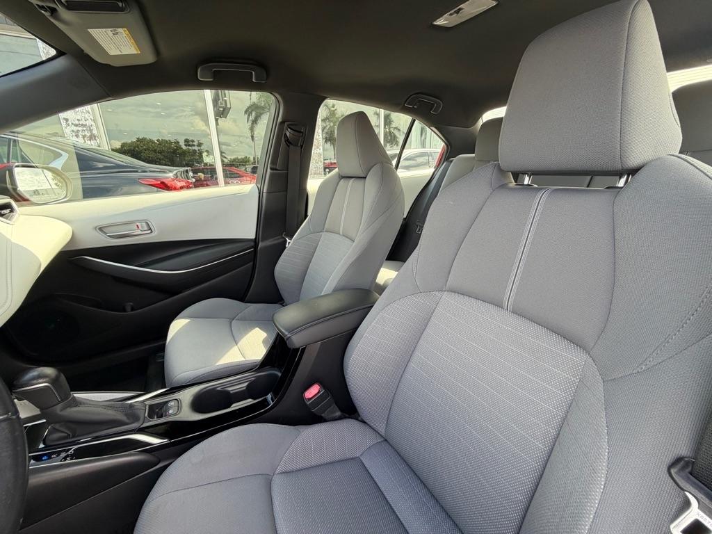 Toyota Corolla Nightshade CVT (Natl) 2020