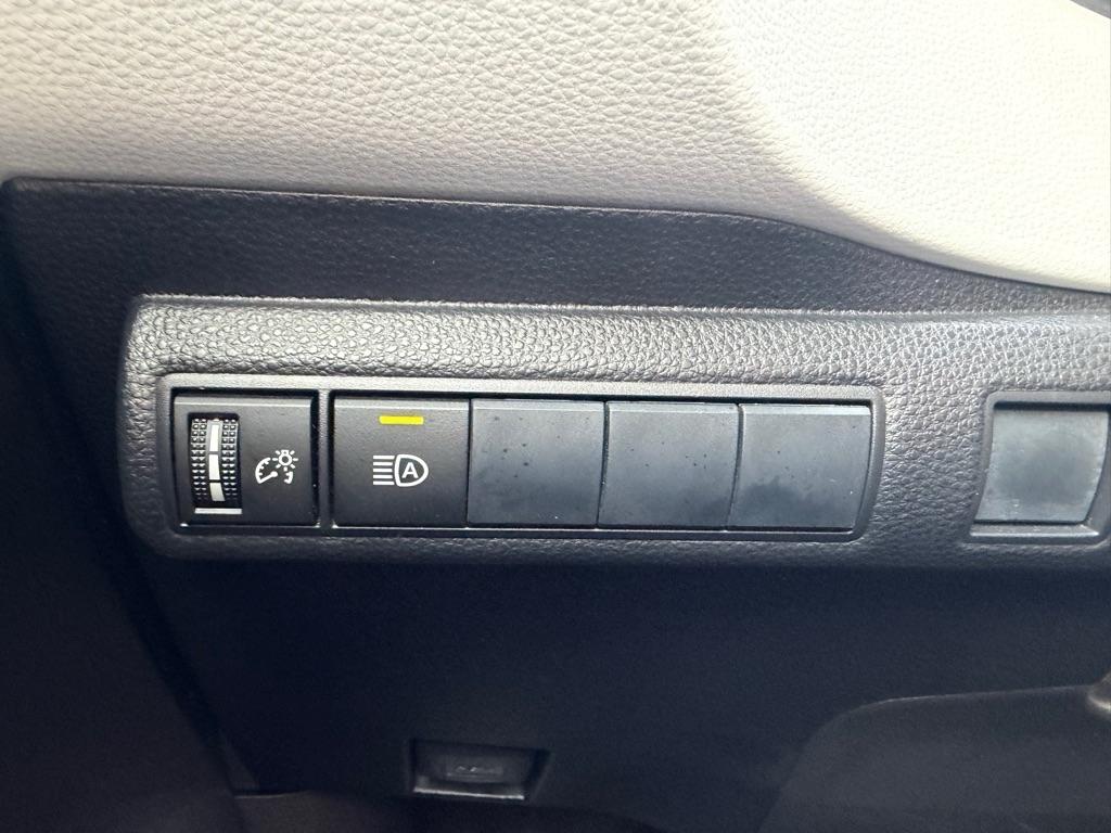 Toyota Corolla Nightshade CVT (Natl) 2020
