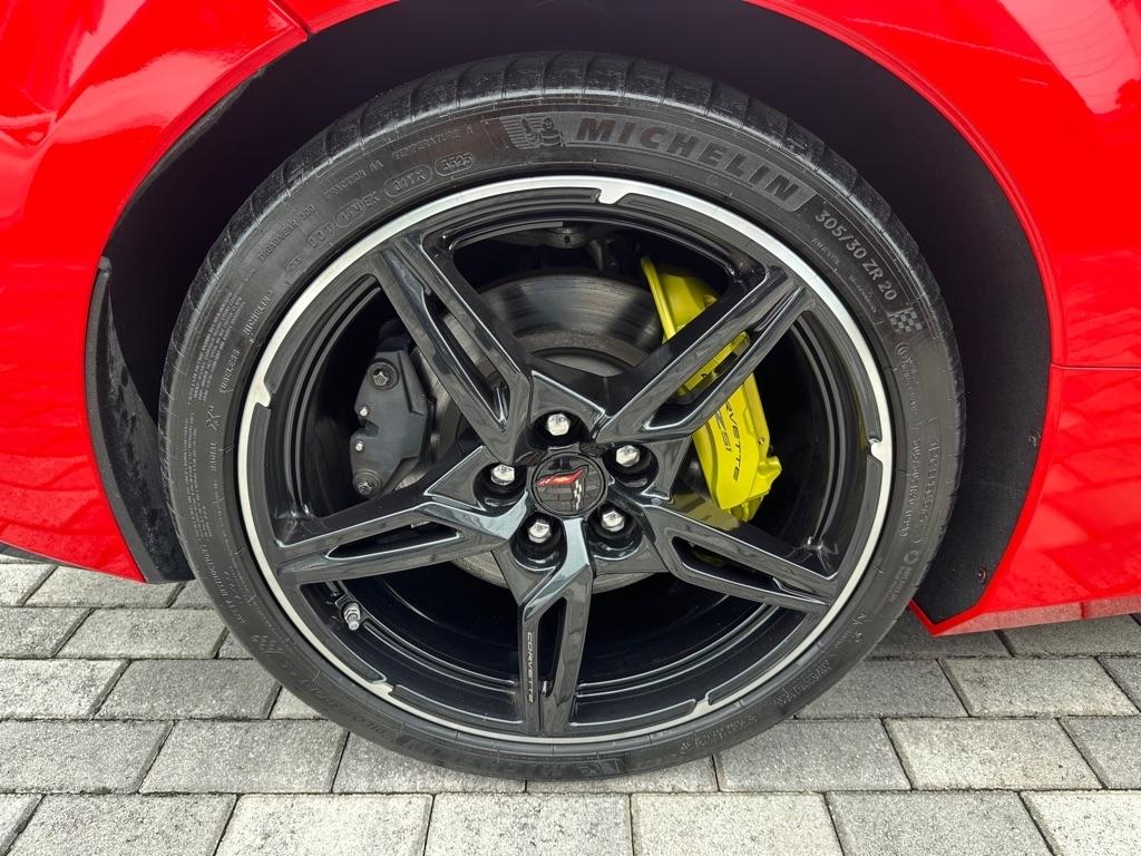 Chevrolet Corvette photo 27