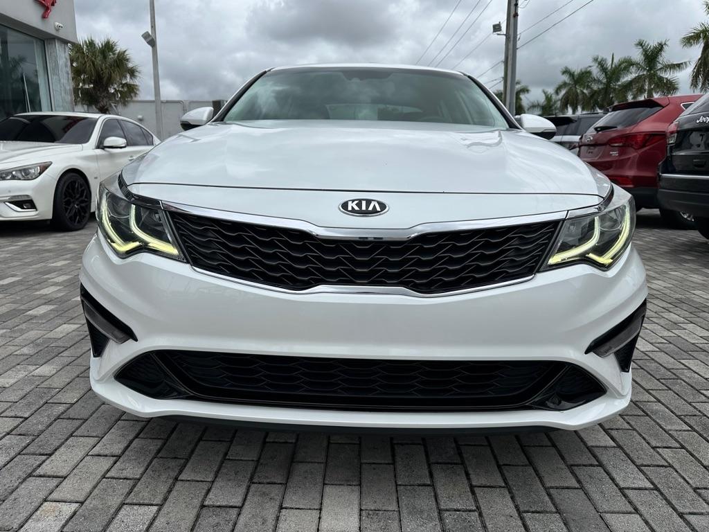Kia Optima photo 2