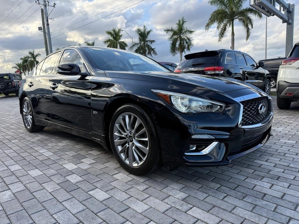 Infiniti Q50