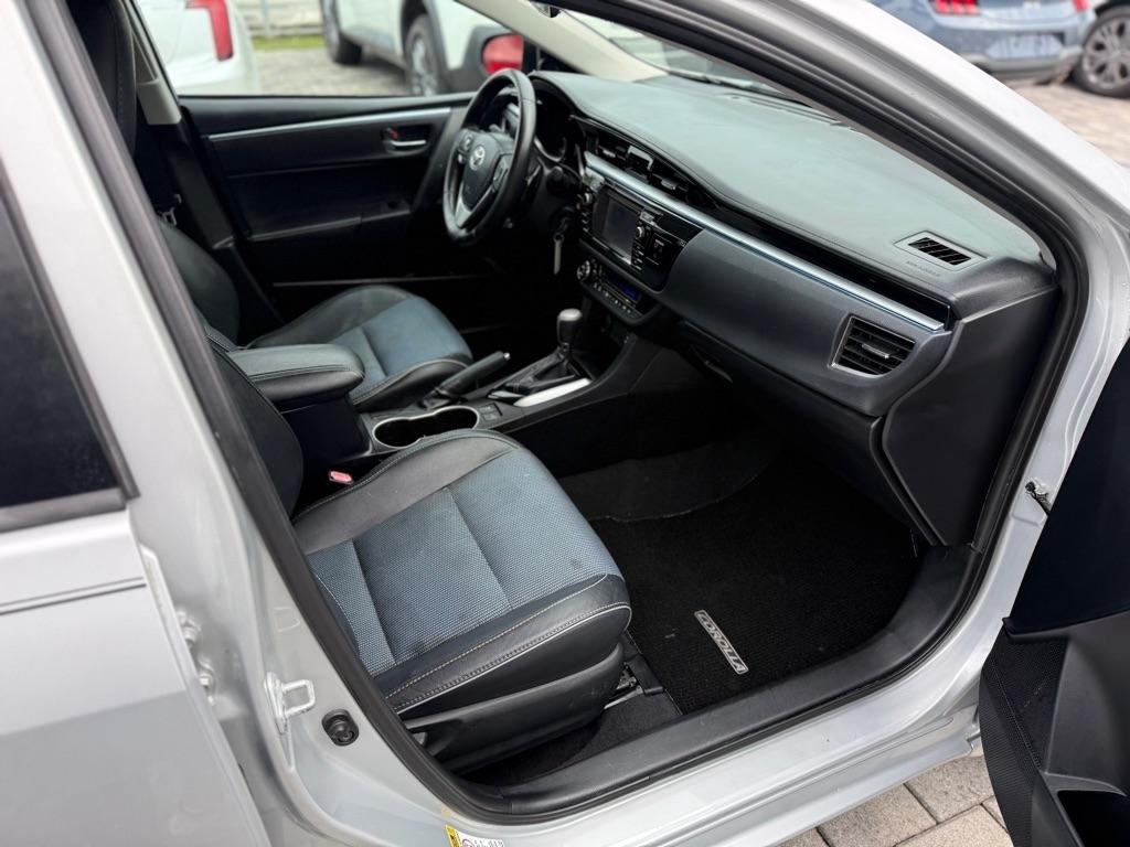 Toyota Corolla 4dr Sdn CVT LE Premium (Natl) 2014