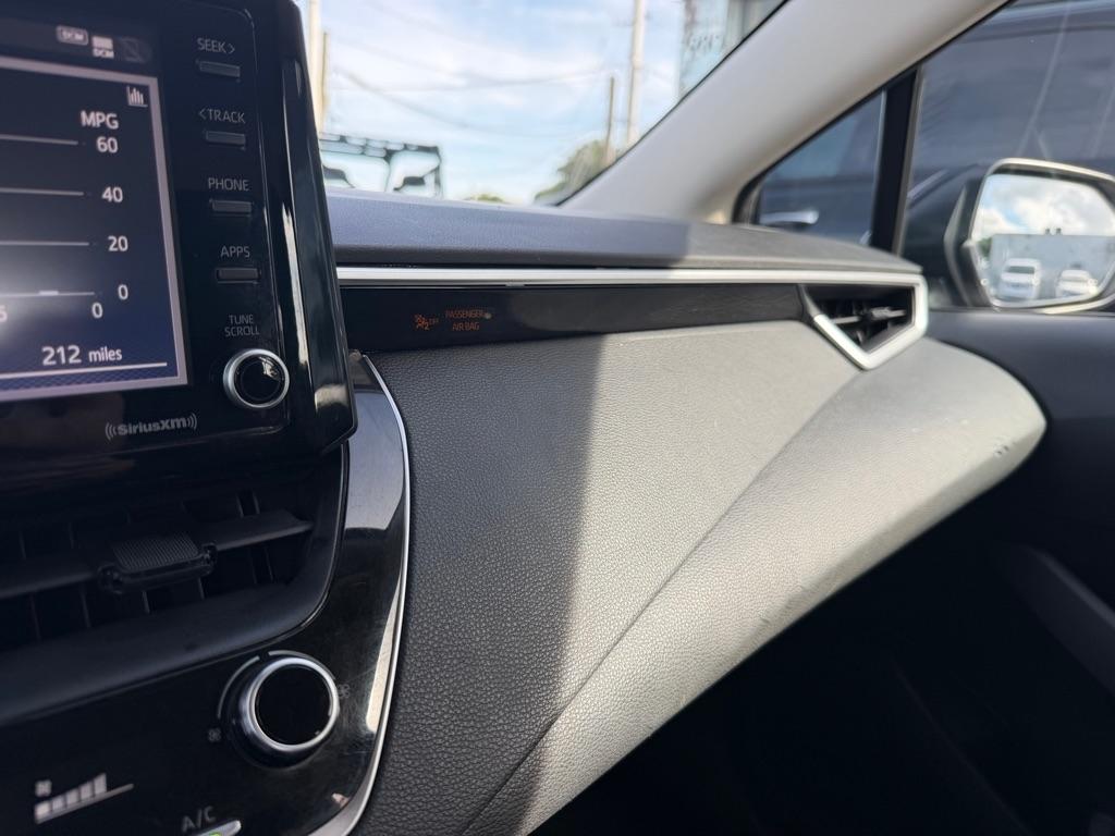 Toyota Corolla LE CVT (Natl) 2022
