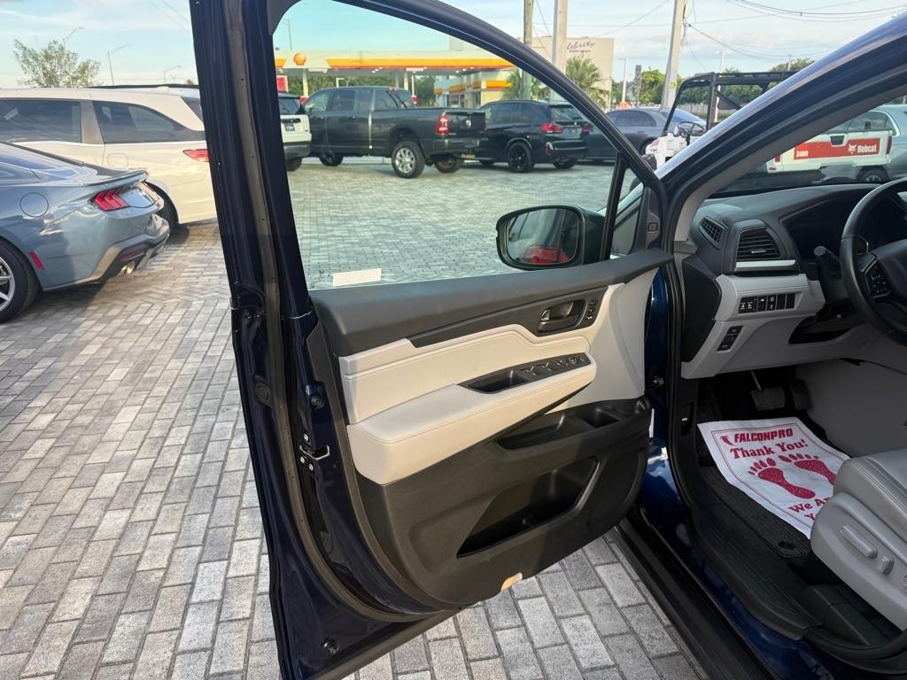 Honda Odyssey EX-L Auto 2024