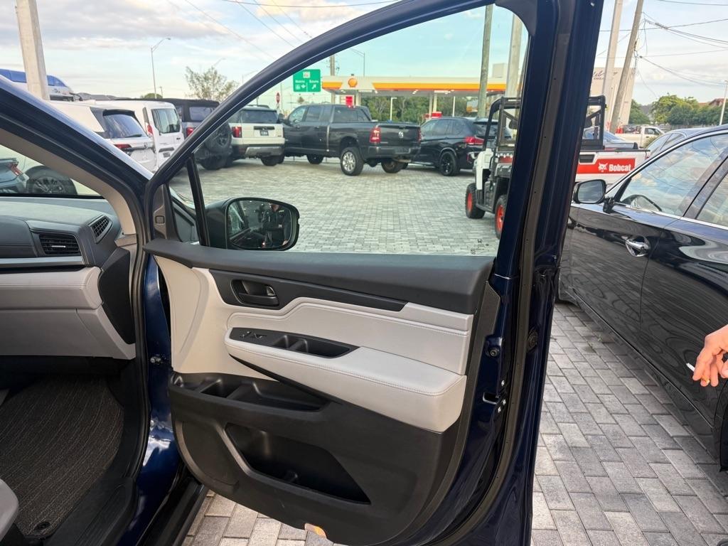 Honda Odyssey EX-L Auto 2024