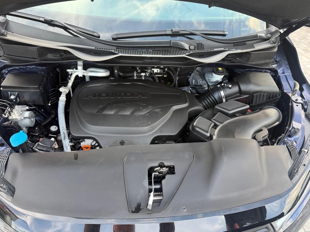 Honda Odyssey EX-L Auto 2024