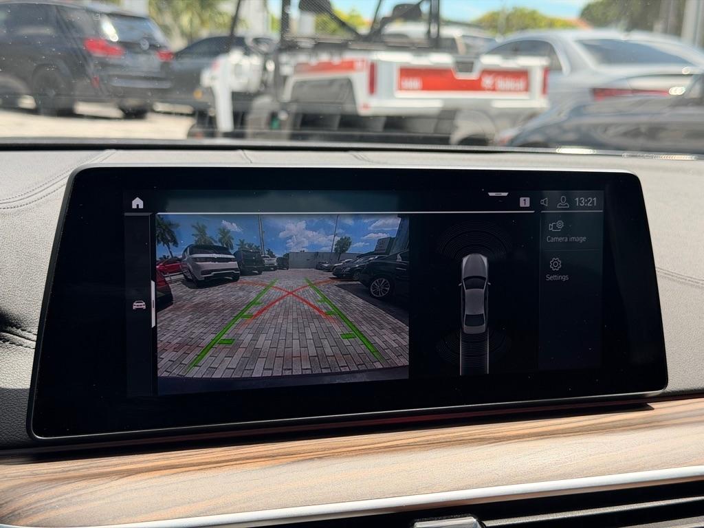 BMW 5 Series 530i Sedan 2020