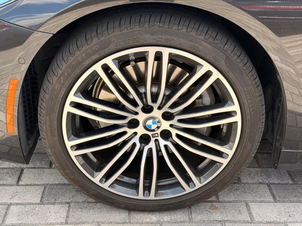 BMW 5 Series 530i Sedan 2020