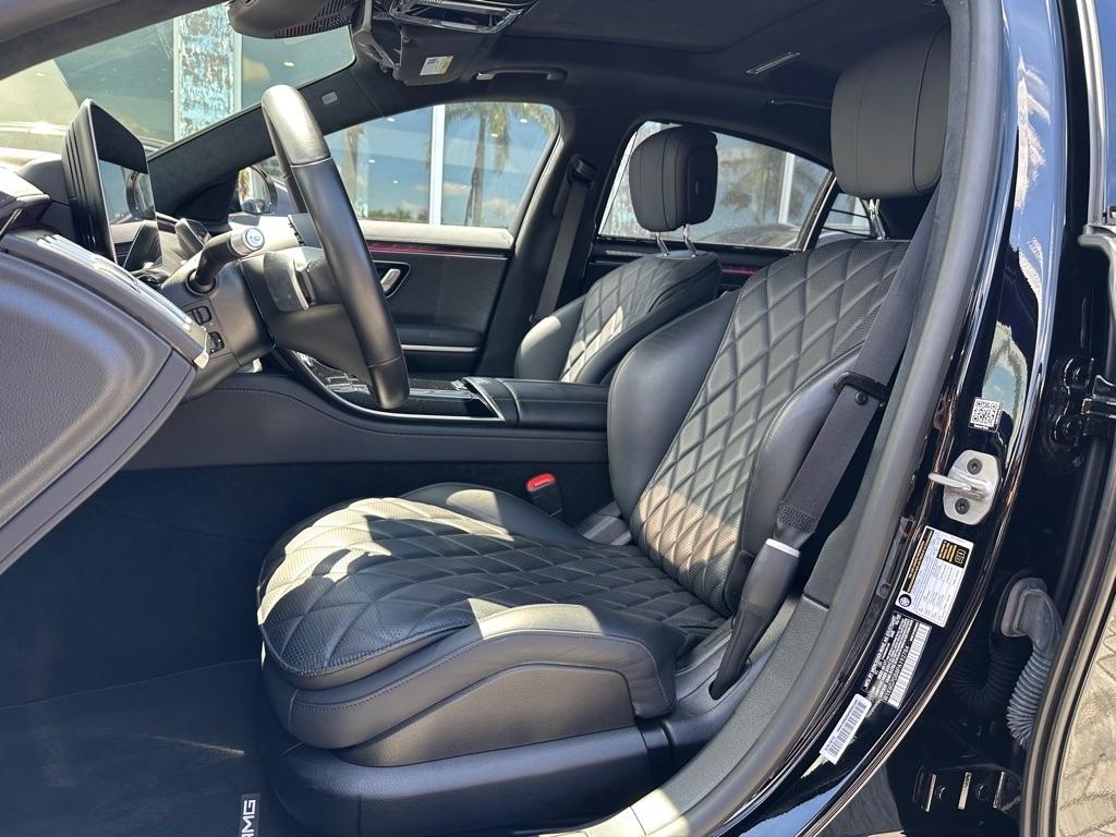 Mercedes-Benz S-Class photo 13