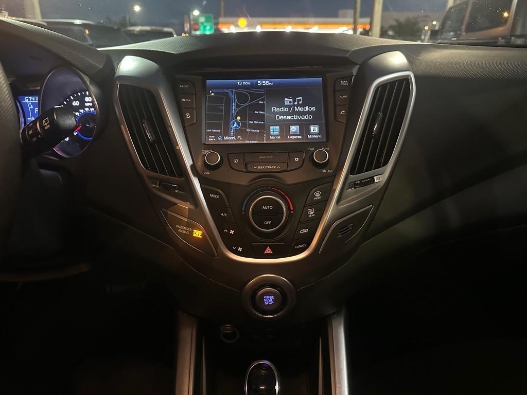 Hyundai Veloster Value Edition Dual Clutch 2017
