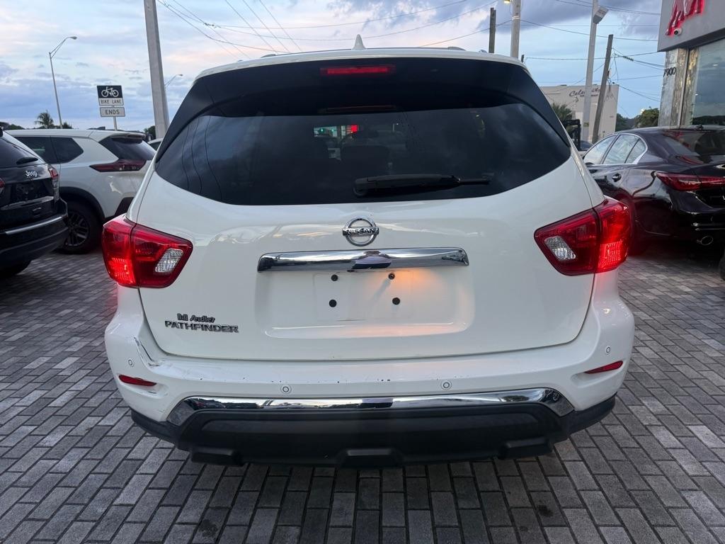 Nissan Pathfinder FWD S 2019