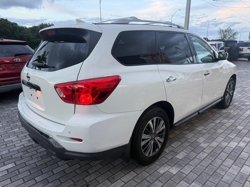 Nissan Pathfinder FWD S 2019