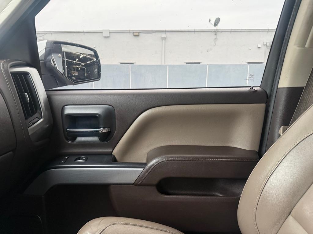 Chevrolet Silverado 1500 4WD Double Cab 143.5" LTZ w/2LZ 2016