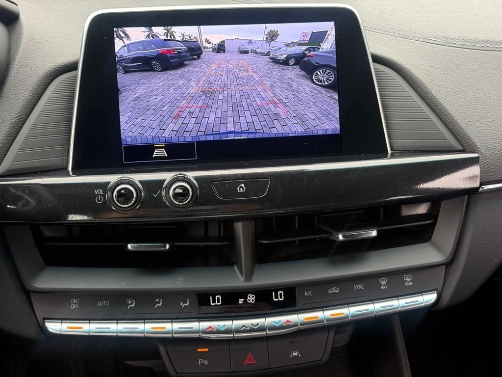 Cadillac CT4 4dr Sdn Luxury 2023