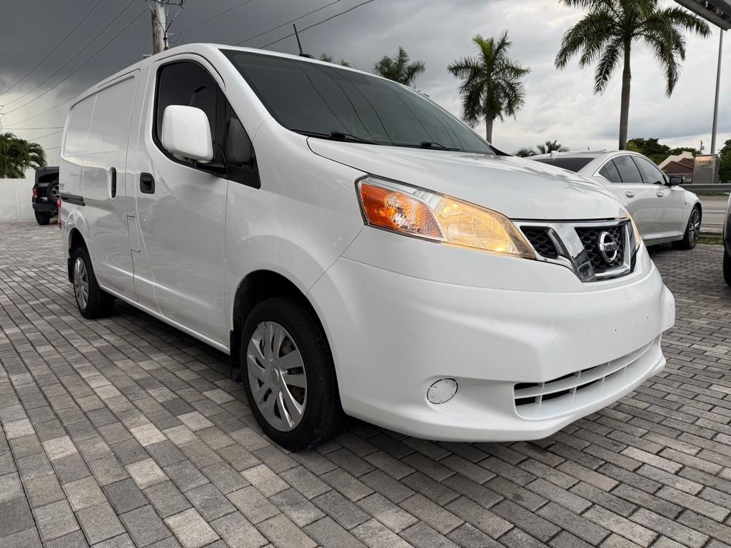 Nissan NV200