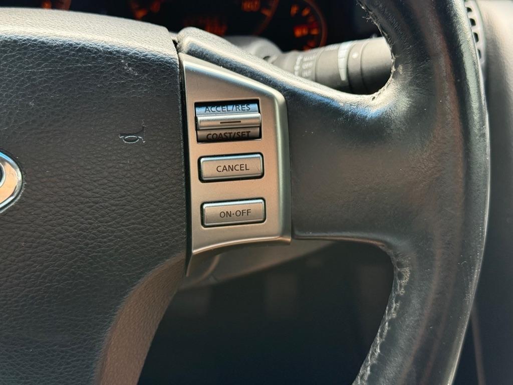 Infiniti G35 photo 17