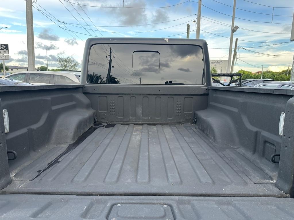Jeep Gladiator photo 9