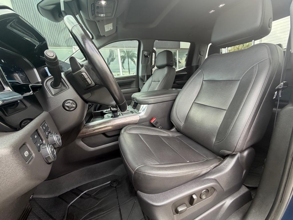 Chevrolet Silverado 1500 4WD Crew Cab 147" LTZ 2023