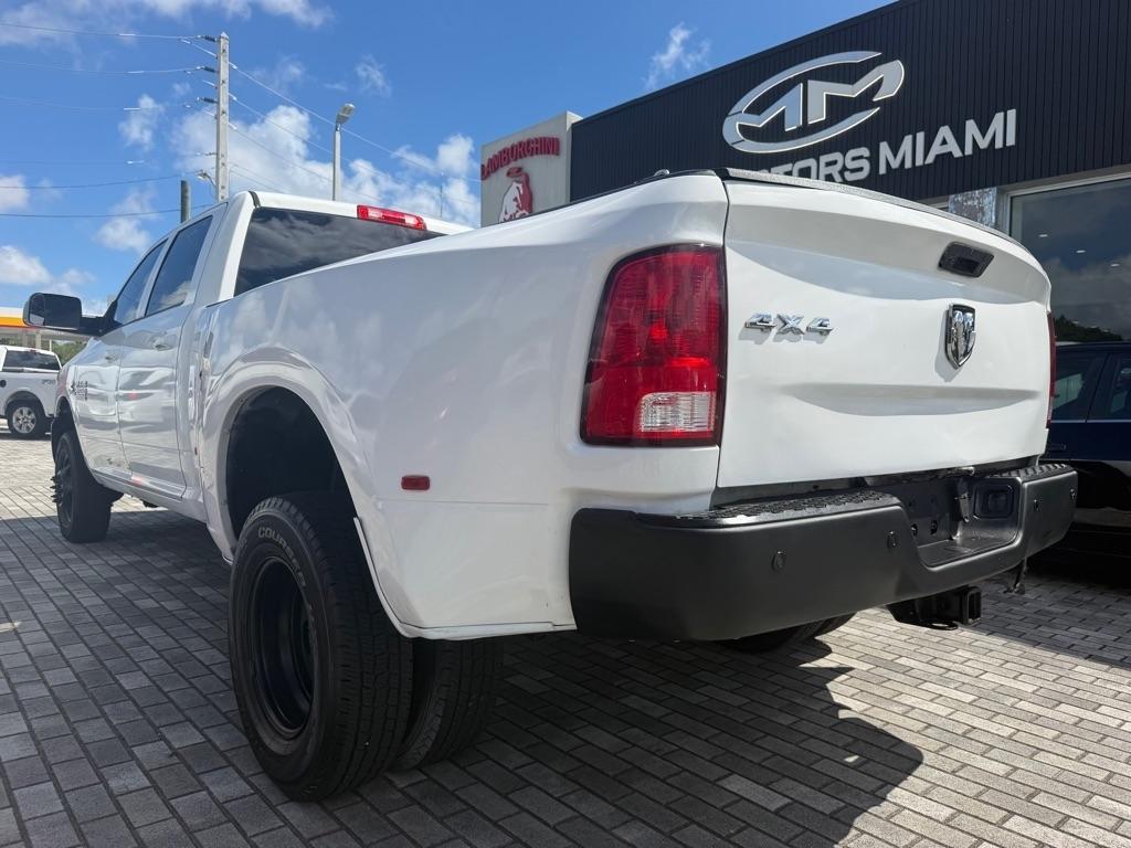RAM 3500 Tradesman 4x4 Crew Cab 8' Box 2017