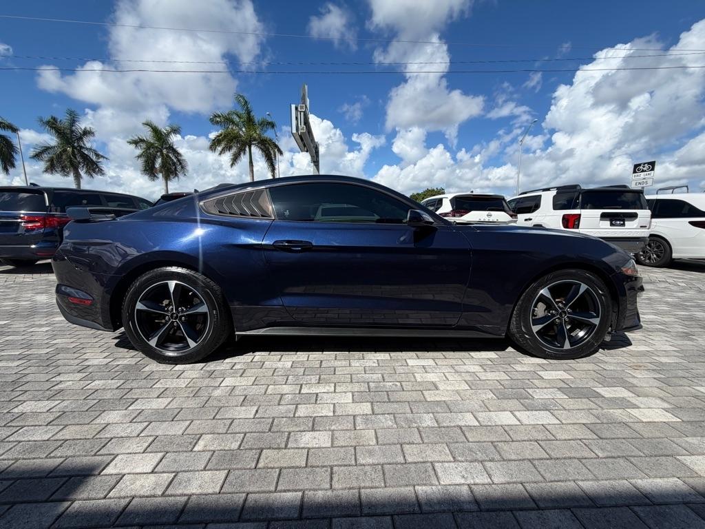 Ford Mustang GT Fastback 2021