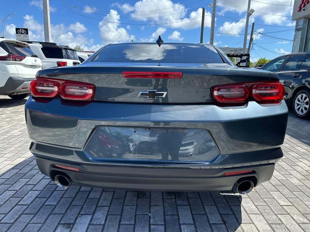 Chevrolet Camaro 2dr Cpe LT1 2021