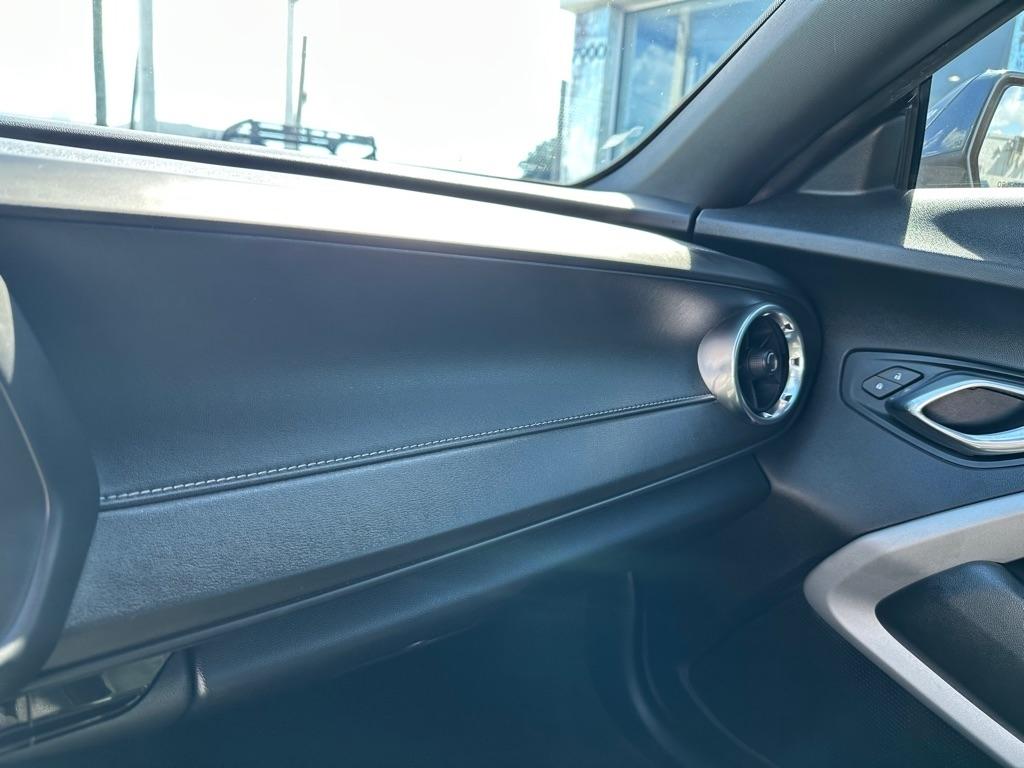 Chevrolet Camaro 2dr Cpe LT1 2021