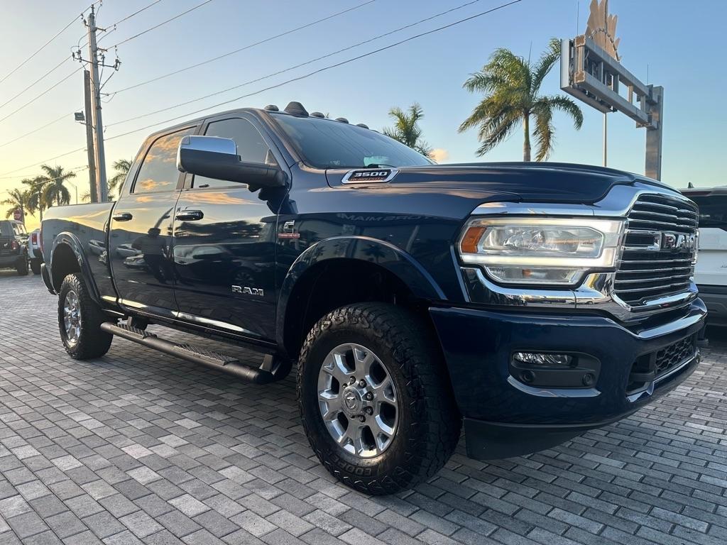 RAM 2500 Laramie 4x4 Crew Cab 6'4" Box 2022
