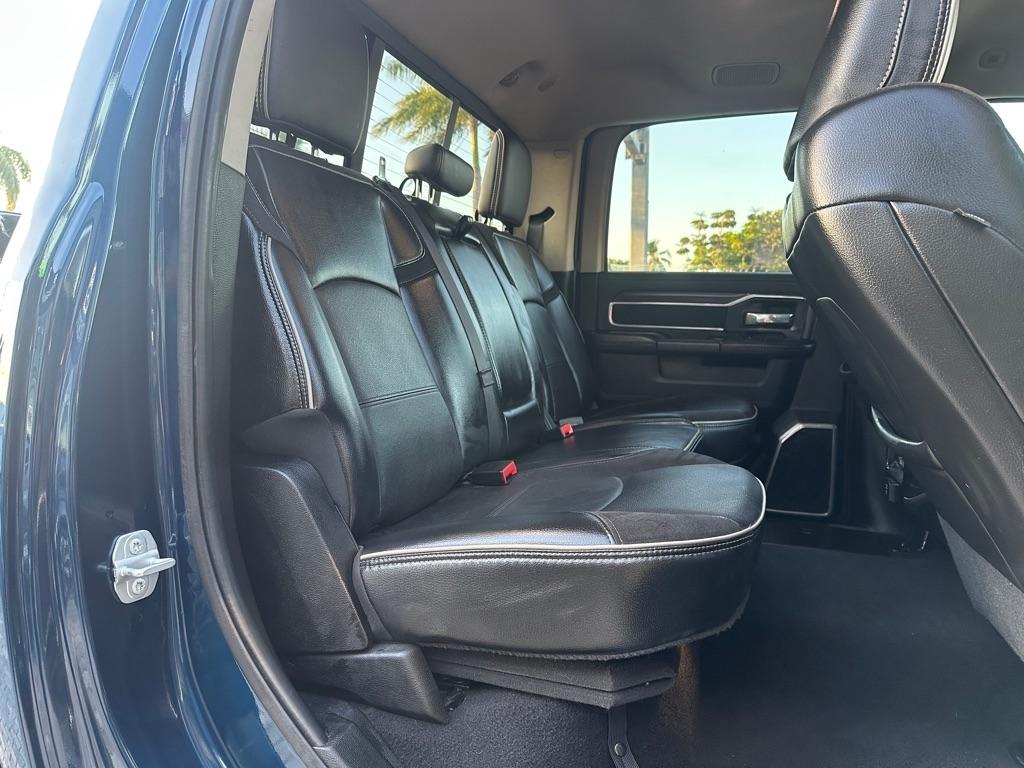 RAM 2500 Laramie 4x4 Crew Cab 6'4" Box 2022