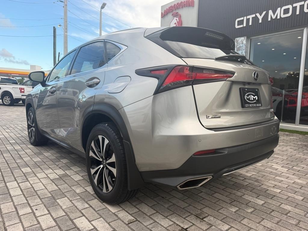 Lexus NX photo 7