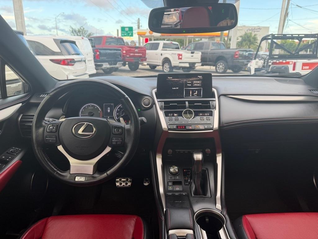 Lexus NX photo 18
