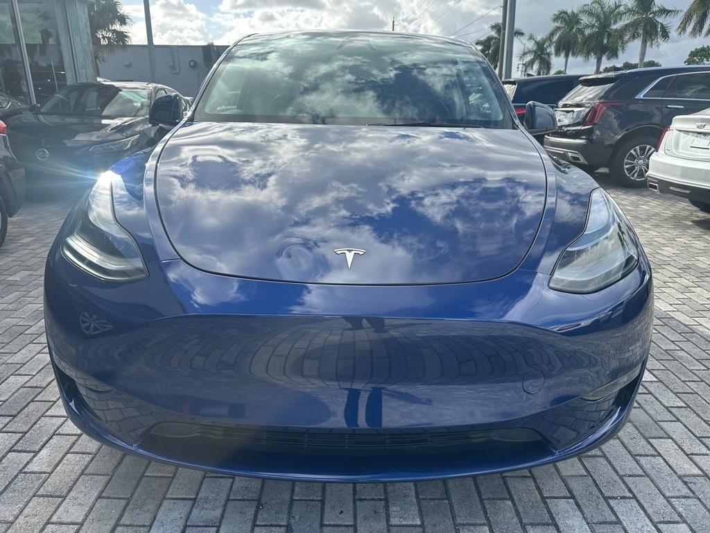 Tesla Model Y RWD *Ltd Avail* 2024