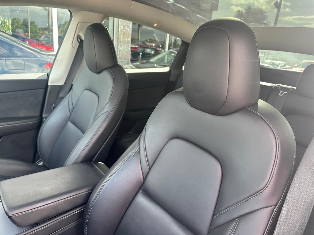 Tesla Model Y RWD *Ltd Avail* 2024
