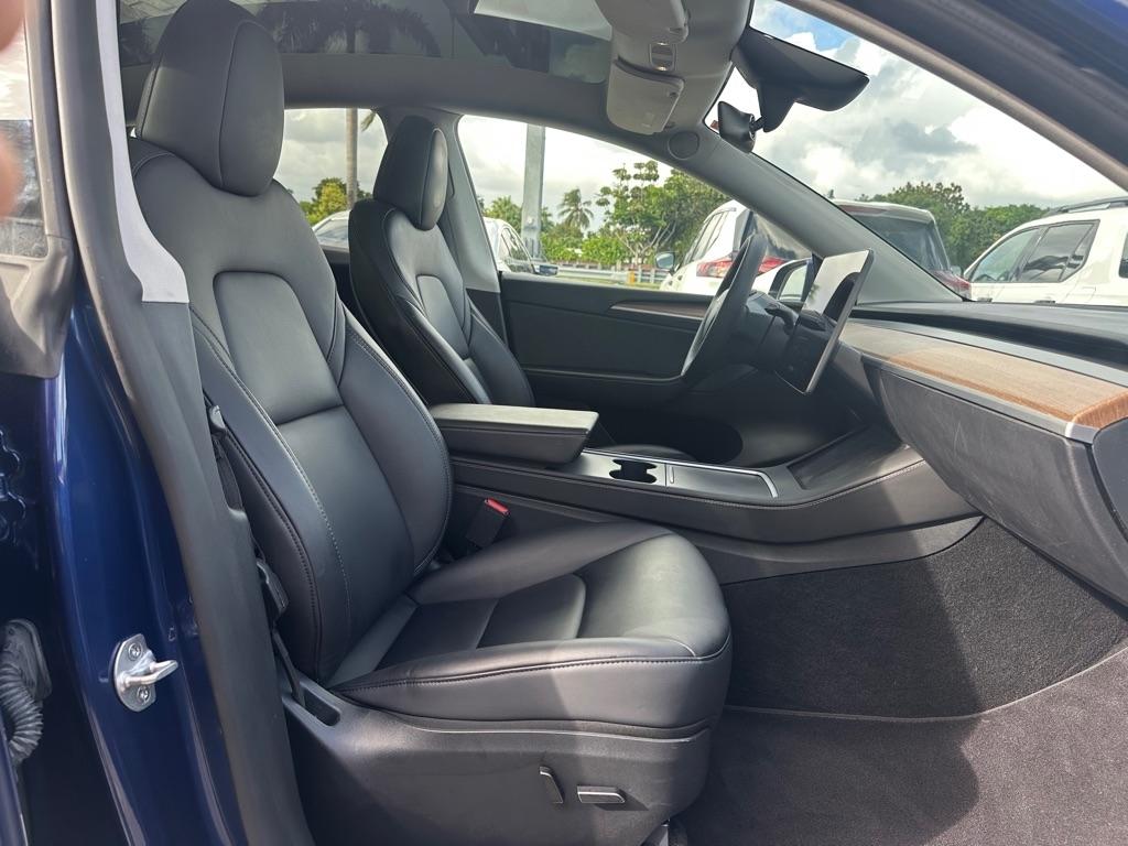 Tesla Model Y RWD *Ltd Avail* 2024