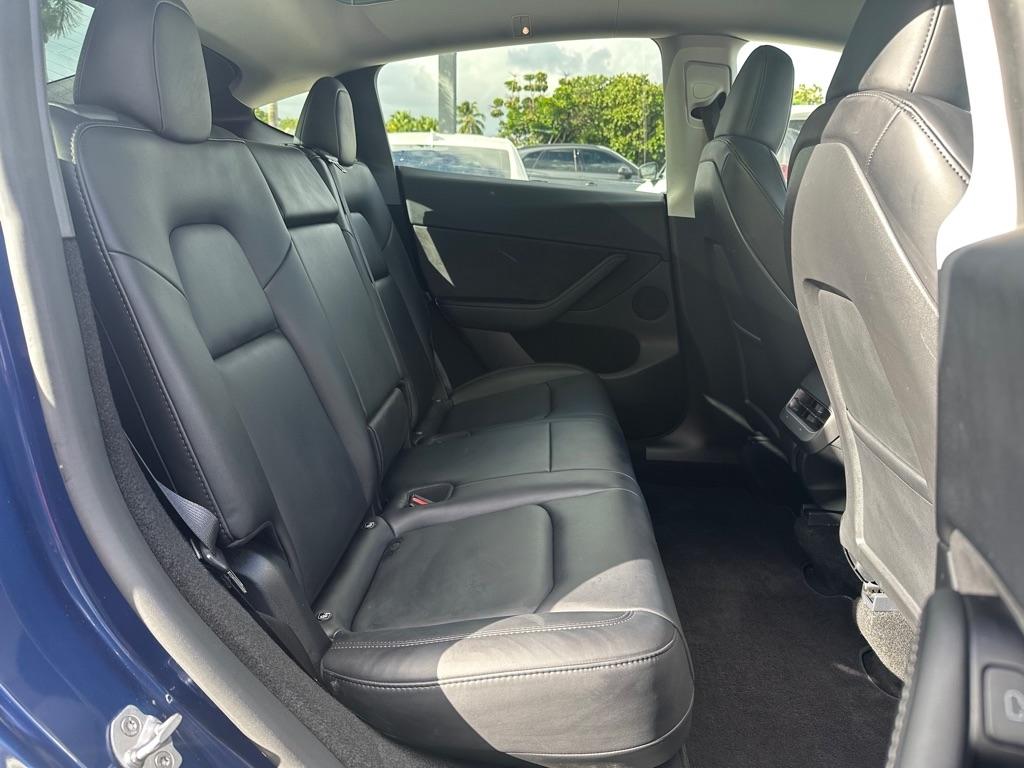 Tesla Model Y RWD *Ltd Avail* 2024