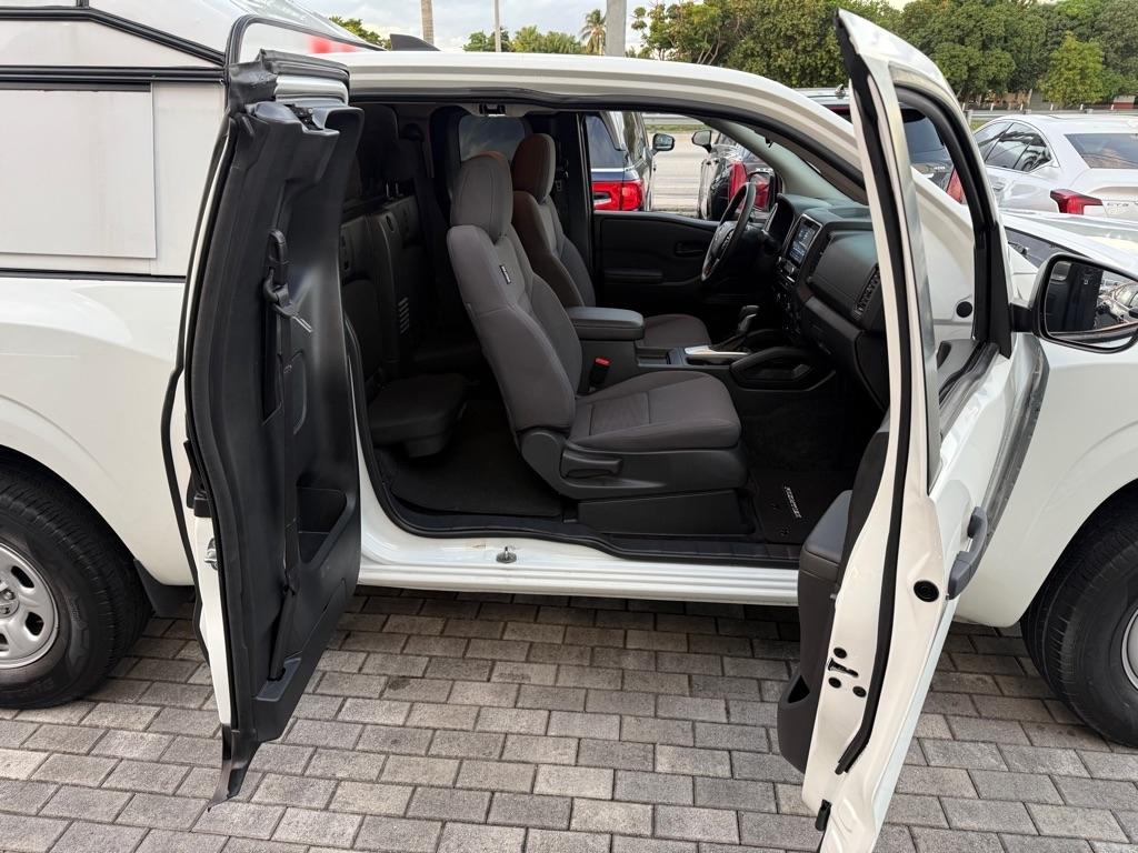 Nissan Frontier King Cab 4x2 S 2024