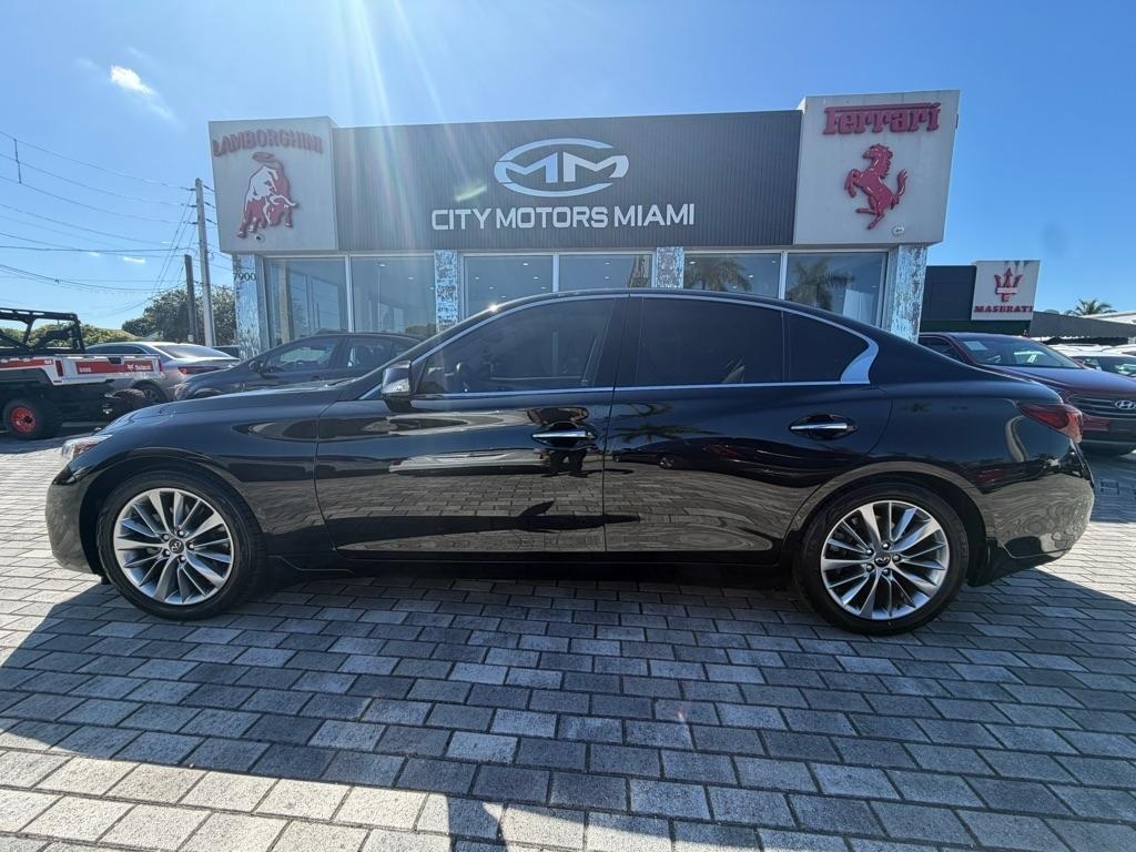 Infiniti Q50 LUXE RWD 2022